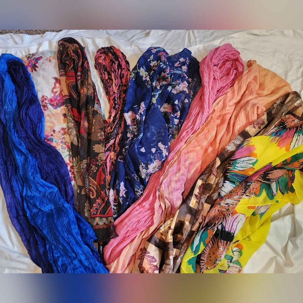 Bundle of 9 Scarves